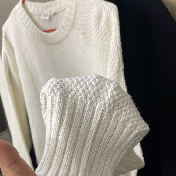 GAP sweater - Picture 6 of 8